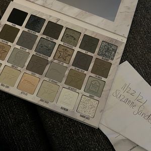 Jeffrey Star Cremated palette (NIB)